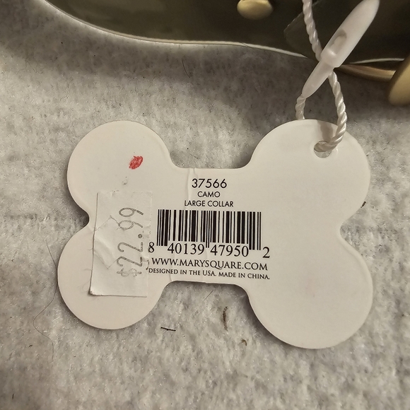 Mary Square Large Silicone Camoflague Collar - Picture 2 of 3